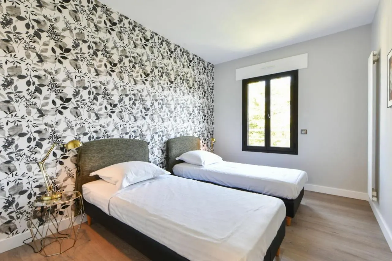 Appartement Graphique Welkeys Antibes 0*,  France